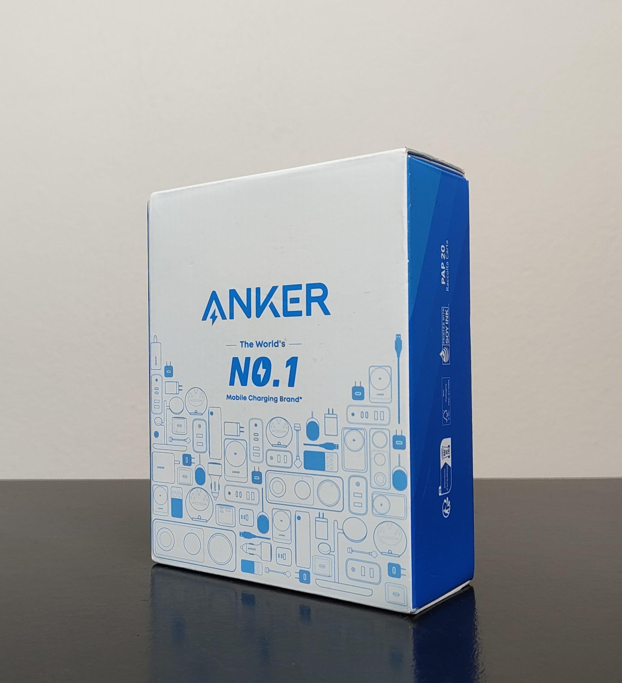 Anker Nano Power Bank (10K mAh, 45W, Built-In Retractable USB-C Cable)